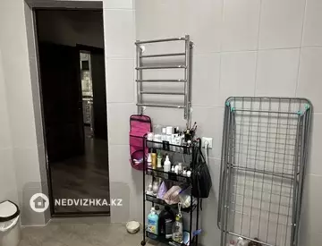 2-комнатная квартира, этаж 1 из 8, 95 м²