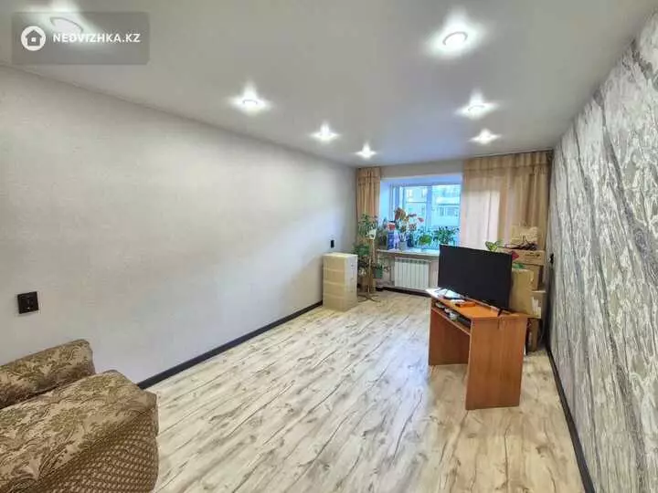 42 м², 2-комнатная квартира, этаж 3 из 5, 42 м², изображение - 1