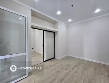 2-комнатная квартира, этаж 6 из 20, 55 м²