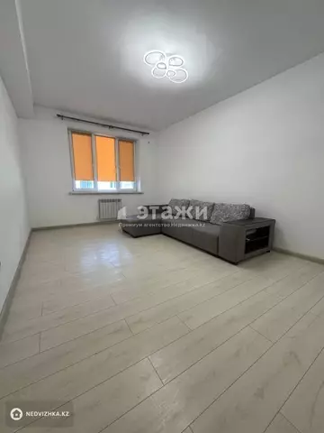 2-комнатная квартира, этаж 3 из 3, 56 м²