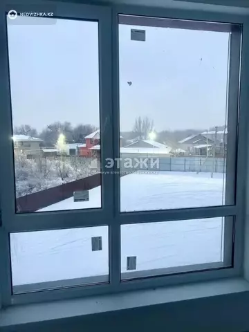 1-комнатная квартира, этаж 3 из 9, 40 м²