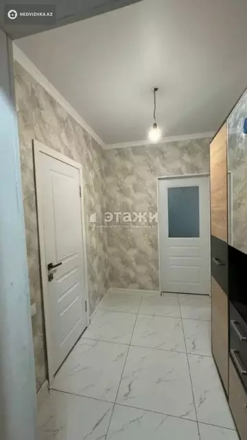 2-комнатная квартира, этаж 10 из 10, 52 м²