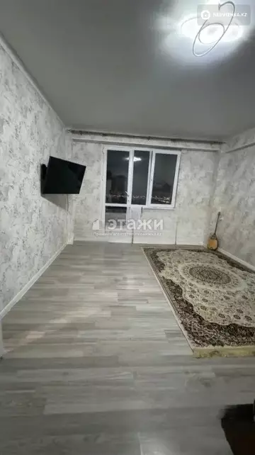 2-комнатная квартира, этаж 10 из 10, 52 м²