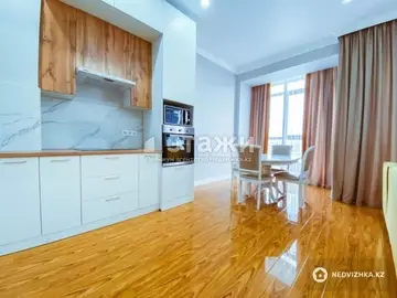 2-комнатная квартира, этаж 9 из 13, 67 м²