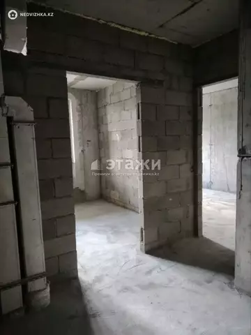 1-комнатная квартира, этаж 3 из 12, 41 м²