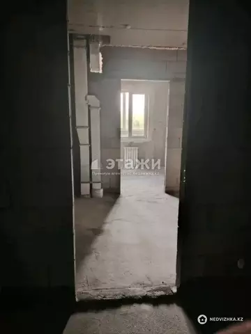 1-комнатная квартира, этаж 3 из 12, 41 м²