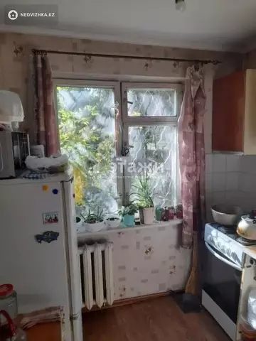 1-комнатная квартира, этаж 1 из 4, 33 м²