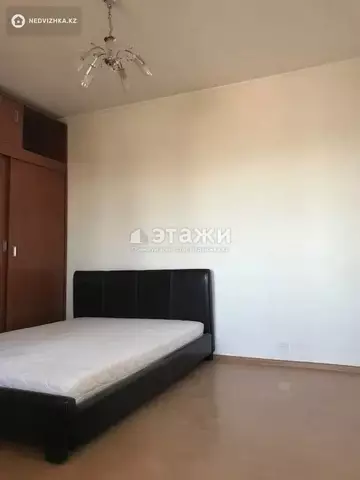 3-комнатная квартира, этаж 6 из 9, 70 м²