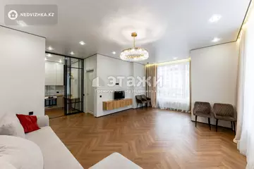 2-комнатная квартира, этаж 3 из 23, 80 м²