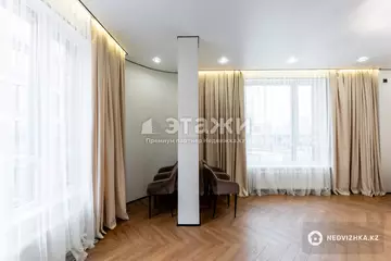 2-комнатная квартира, этаж 3 из 23, 80 м²