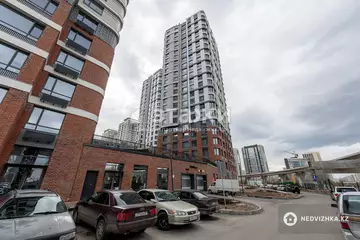 80 м², 2-комнатная квартира, этаж 3 из 23, 80 м², изображение - 50
