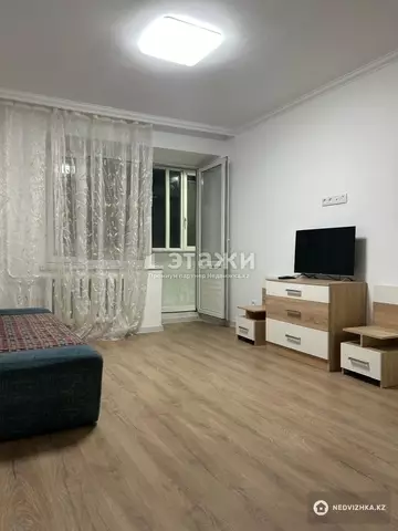 1-комнатная квартира, этаж 6 из 9, 37 м²
