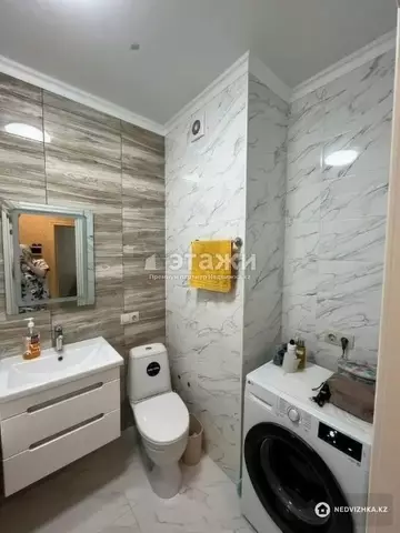 2-комнатная квартира, этаж 5 из 12, 42 м²