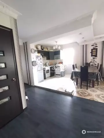 3-комнатная квартира, этаж 2 из 3, 67 м²