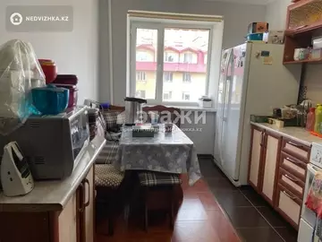 2-комнатная квартира, этаж 5 из 6, 53 м²