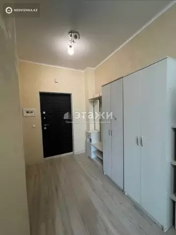 1-комнатная квартира, этаж 4 из 15, 26 м²