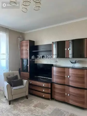 1-комнатная квартира, этаж 11 из 14, 48 м²