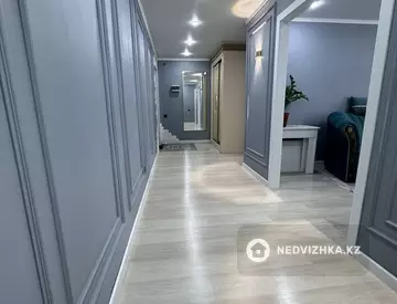 2-комнатная квартира, этаж 3 из 6, 59 м²