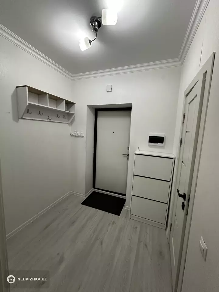 36 м², 1-комнатная квартира, этаж 4 из 9, 36 м², на длительный срок, изображение - 1