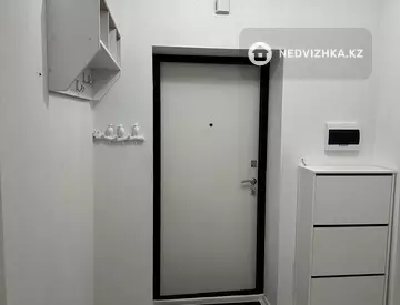1-комнатная квартира, этаж 4 из 9, 36 м², на длительный срок