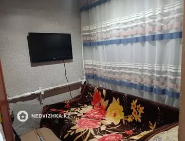 2-комнатная квартира, этаж 1 из 2, 42 м²