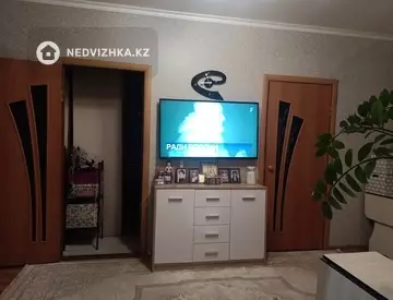 2-комнатная квартира, этаж 1 из 2, 42 м²