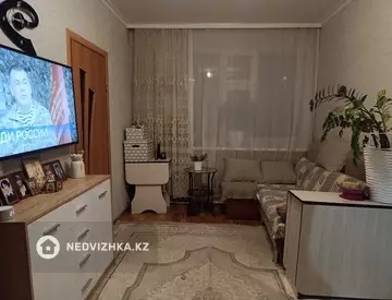 2-комнатная квартира, этаж 1 из 2, 42 м²