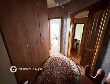 4-комнатная квартира, этаж 3 из 3, 95 м²