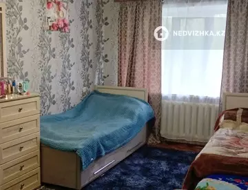 3-комнатная квартира, этаж 1 из 5, 62 м²