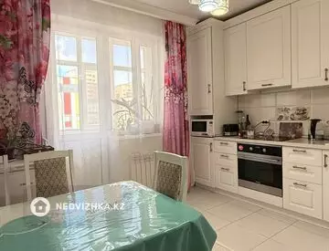 93.6 м², 3-комнатная квартира, этаж 2 из 11, 94 м², изображение - 11