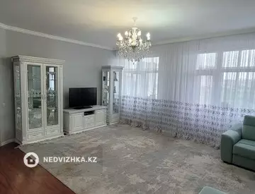 3-комнатная квартира, этаж 7 из 7, 137 м²