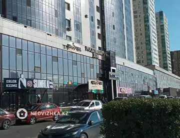 Офисное помещение, этаж 2 из 2, в жилом доме, 115 м²