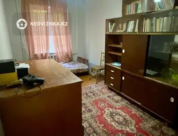 3-комнатная квартира, этаж 1 из 5, 60 м²
