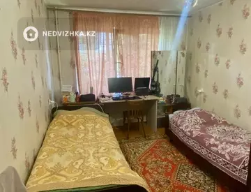 3-комнатная квартира, этаж 1 из 5, 60 м²