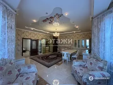 3-комнатная квартира, этаж 2 из 6, 134 м²