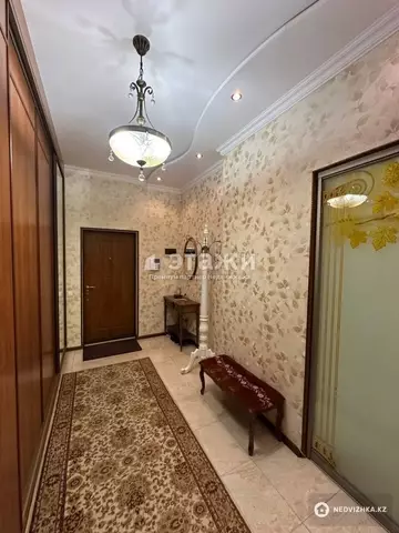 134.4 м², 3-комнатная квартира, этаж 2 из 6, 134 м², изображение - 30