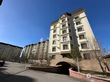 134.4 м², 3-комнатная квартира, этаж 2 из 6, 134 м², изображение - 35
