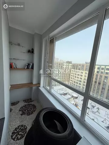3-комнатная квартира, этаж 9 из 9, 70 м²