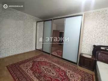 2-комнатная квартира, этаж 5 из 12, 76 м²