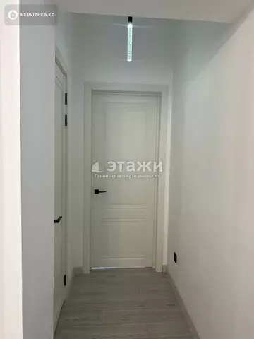 2-комнатная квартира, этаж 1 из 9, 52 м²
