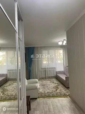 1-комнатная квартира, этаж 1 из 12, 43 м²