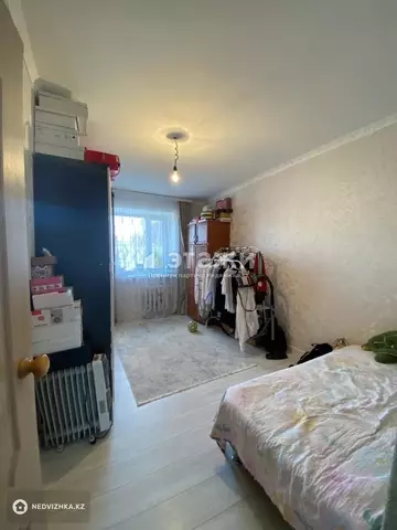 2-комнатная квартира, этаж 9 из 10, 50 м²