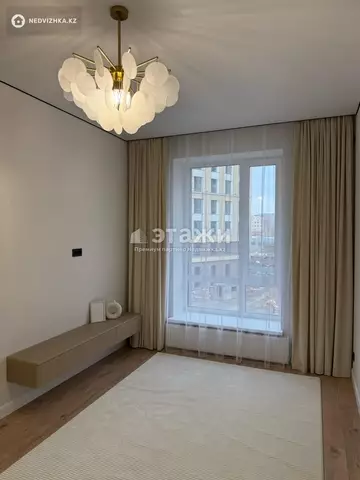 2-комнатная квартира, этаж 3 из 12, 37 м²