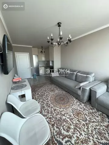 2-комнатная квартира, этаж 7 из 10, 45 м²