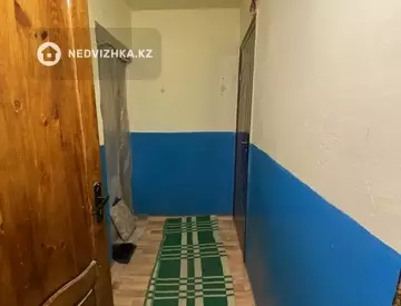 2-комнатная квартира, этаж 3 из 3, 48 м²
