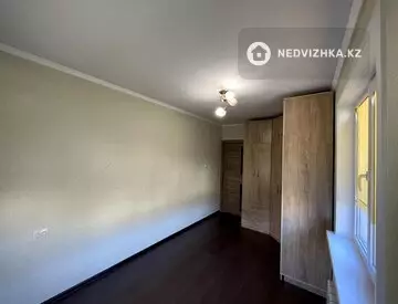 2-комнатная квартира, этаж 4 из 4, 46 м²
