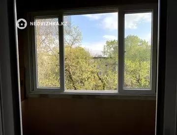 2-комнатная квартира, этаж 4 из 4, 46 м²