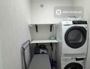 2-комнатная квартира, этаж 3 из 9, 67 м²