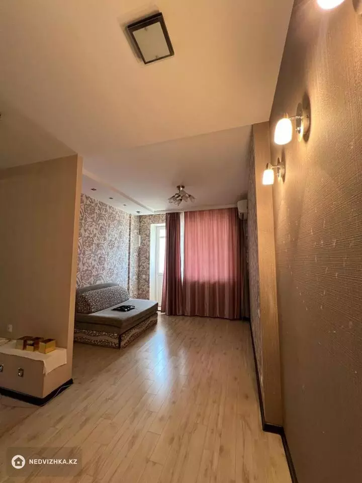 39 м², 1-комнатная квартира, этаж 7 из 14, 39 м², на длительный срок, изображение - 1