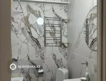 1-комнатная квартира, этаж 9 из 13, 48 м²